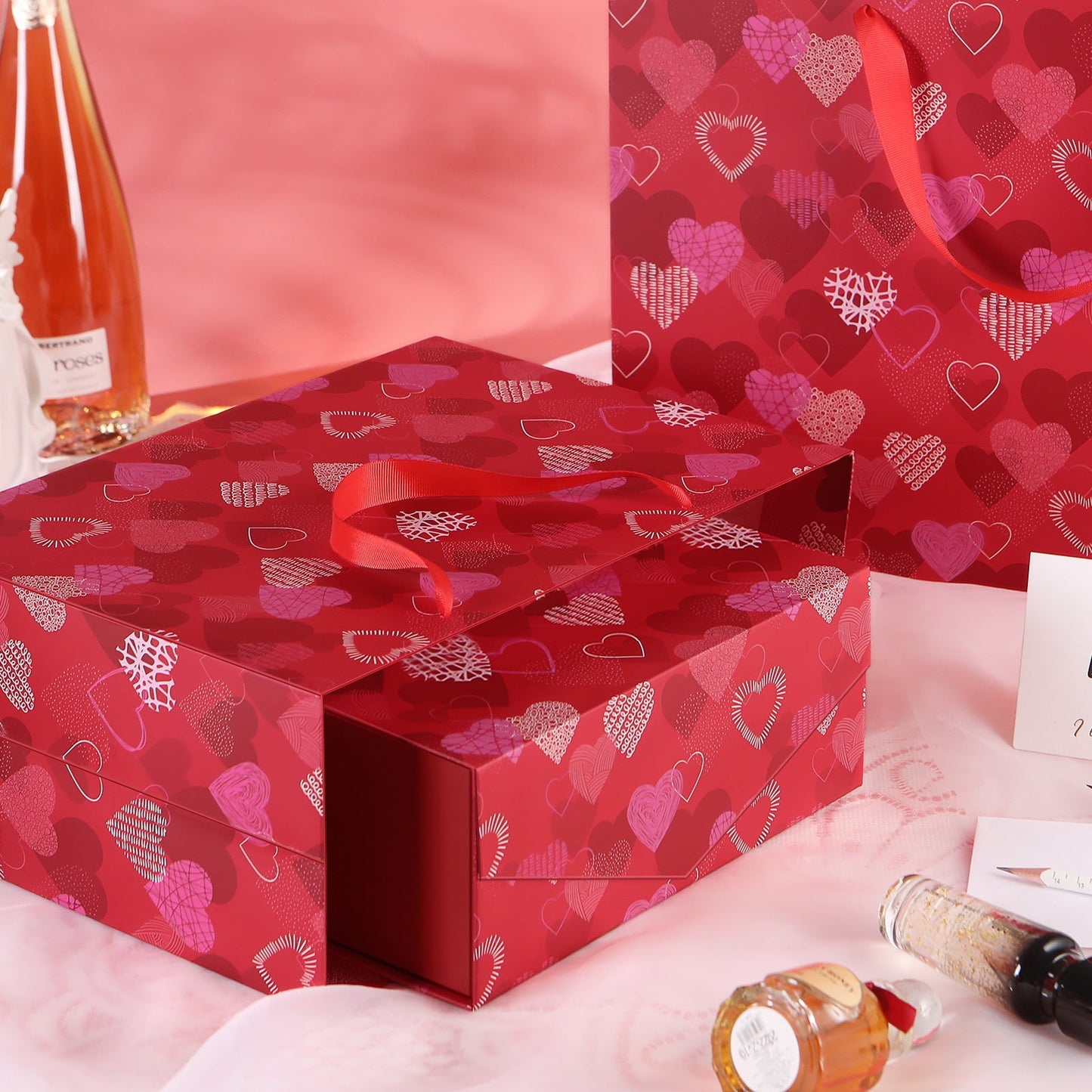 Wholesale Valentine's Day 9.5x7x4 Inches HEART Gift Box and bag