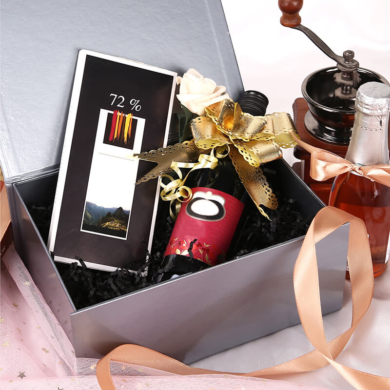 Wholesale 5 color 9.5x7x4 Inches Glossy Lamination Magnetic Gift Boxes