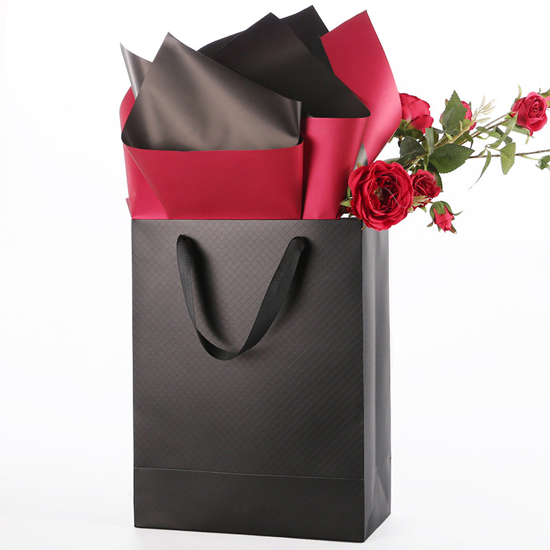 Wholesale 3 Colors 10x5x13 Inches Matte Finish Gift Bags