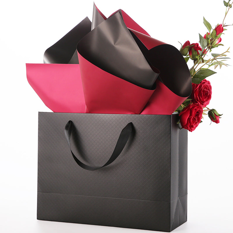 Wholesale 5 Colors 13x5x10 Inches Gift Bags with Handles