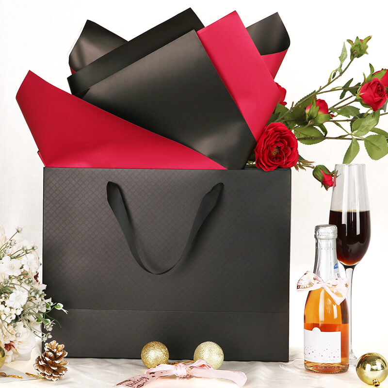 Wholesale 5 Colors 13x5x10 Inches Gift Bags with Handles