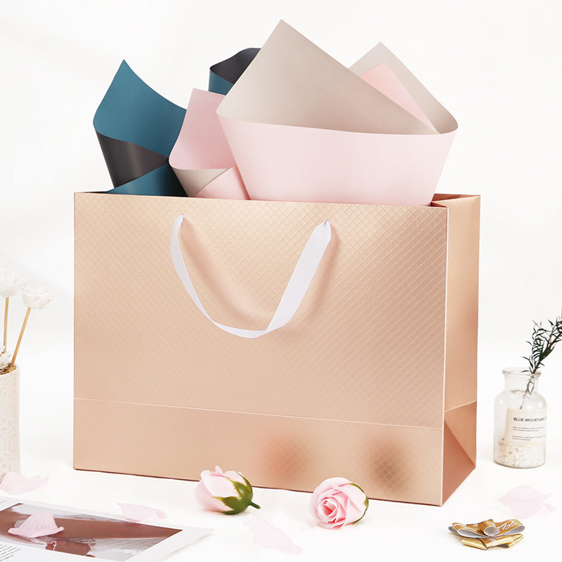 Wholesale 4 Colors 16x6x12 Inches Premium Gift Bags