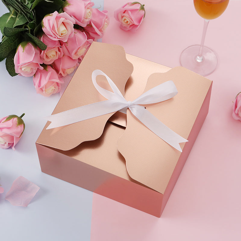 Wholesale 2 Color 8x8x4 Inches Small Gift Boxes Satin Ribbons